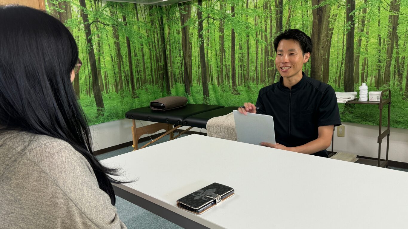 福岡筑紫野市 足つぼ90分の施術風景|腰痛・だるさ・むくみ改善